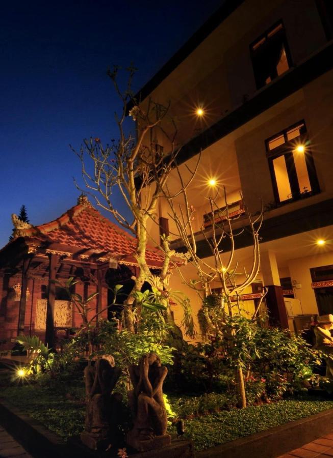 Brata Inn Ubud エクステリア 写真
